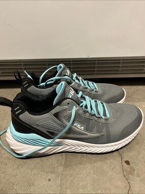 Fila Women's Gray & Light Blue Athletic Sneakers with Aqua Accents